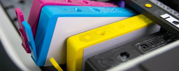 encre-ou-toner-lequel-est-le-plus-rentable-selon-votre-volume-d-impression-reel